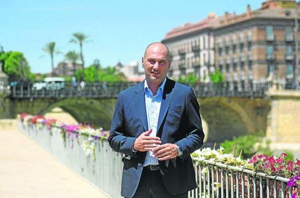 Murcia abre el plazo para solicitar subvenciones al fomento del empleo en el municipio: 2.500 euros por cada contrato