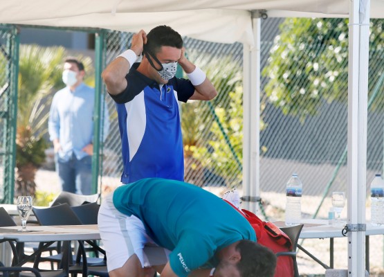 La lluvia se lleva el primer torneo de tenis profesional disputado durante el estado de alarma