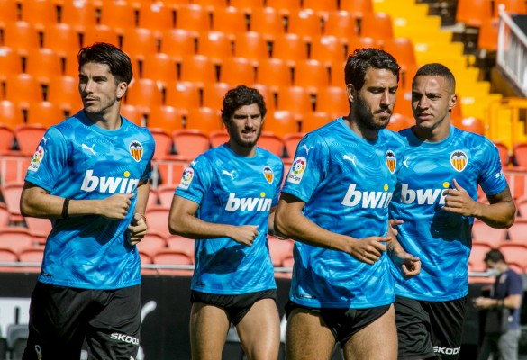 El Valencia pone rumbo a La Liga