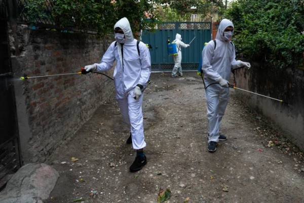 Sanidad registra una muerte por coronavirus en las últimas 24 horas y 167 positivos más por PCR