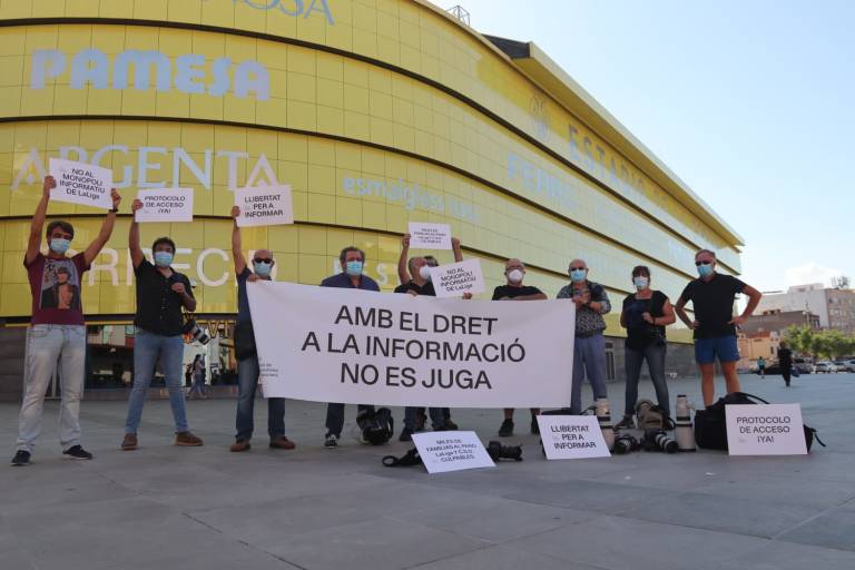 La Unió de Periodistes reclama que todos los medios puedan acceder a los eventos deportivos
