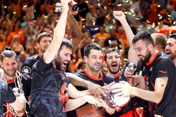 ¡Campeón histórico!