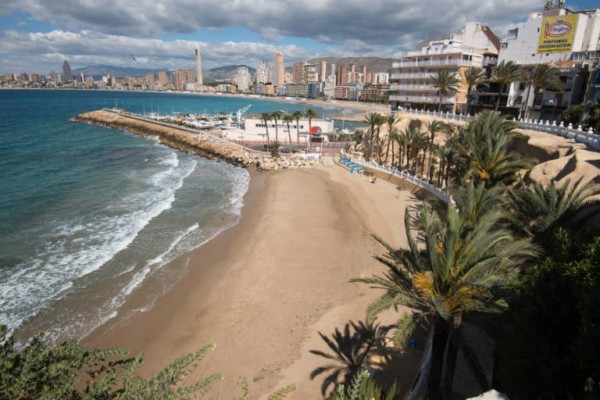 Aptur calcula un 30% de ocupación para verano con las reservas actuales en la Comunitat