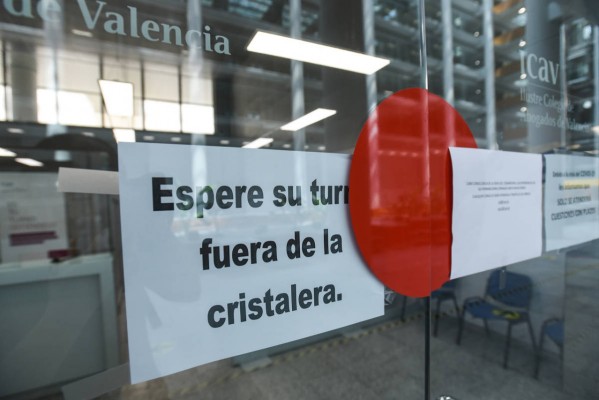 Niegan los test a los compañeros de la funcionaria de Justicia que dio positivo por coronavirus