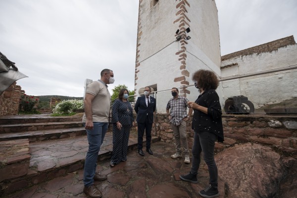 La Diputación renueva la estructura del MACVAC afectada por un proyectil de la Guerra Civil