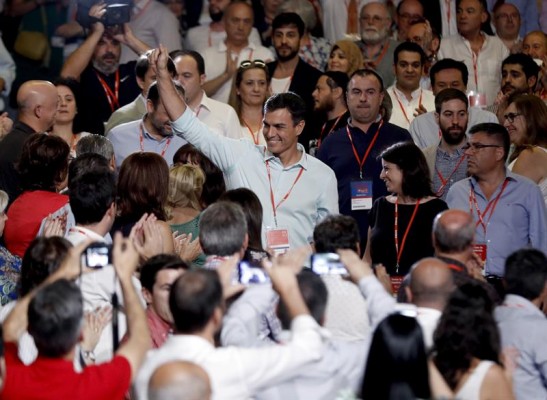 Sánchez y Ábalos taponan el intento de Puig de suprimir las provincias en el PSPV