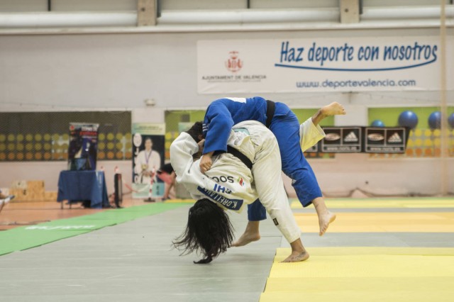 Deporte activa un acuerdo con Afín SGR para garantizar préstamos a las federaciones deportivas valencianas