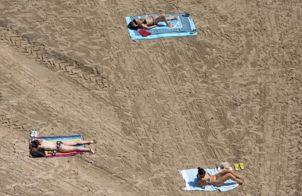Las playas postcovid de Alicante: capacidad para más de 90.000 personas con distancias de seguridad