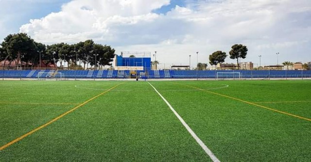 Polémica entre el Intercity y el consistorio de Sant Joan al mantenerse cerrado el polideportivo