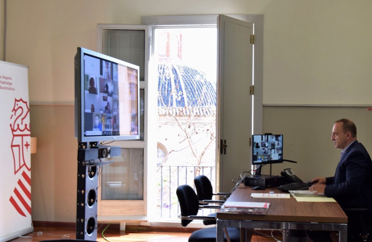 La Evha aumenta en 1,8 millones la partida presupuestaria de este año para reparar vivienda pública