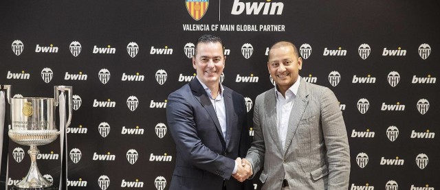 Valencia CF: De máximos históricos a la incertidumbre por el coronavirus