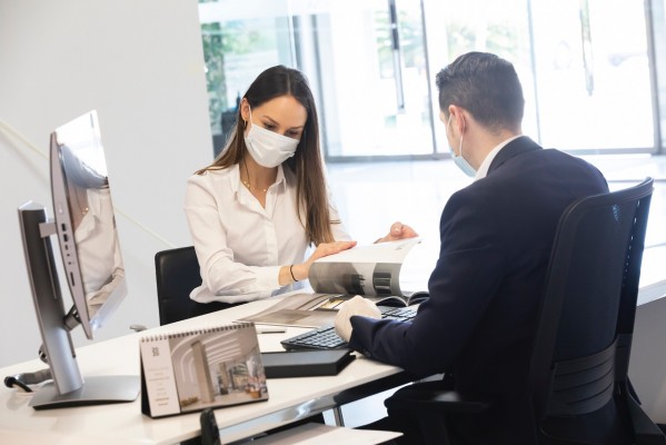 La digitalización y la atención individualizada marcan el futuro de las tiendas Porcelanosa 