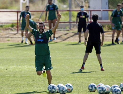 El Elche recibirá al Extremadura el viernes 12 a las 19:30 horas