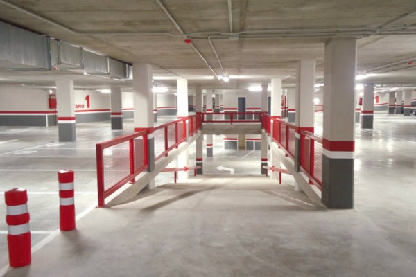 Los parkings y la ley de cambio climático: más puntos de recarga eléctrica y energía solar