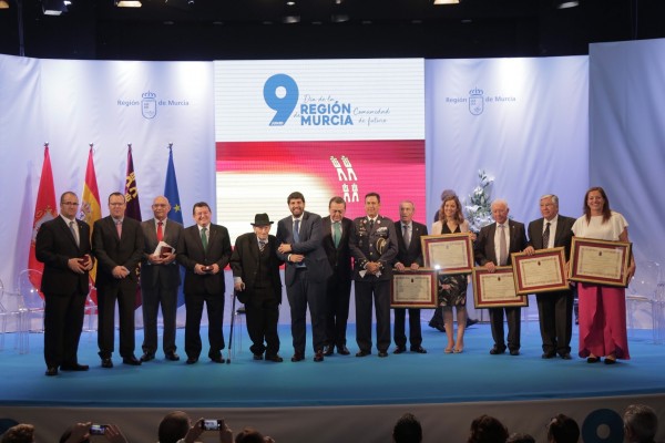 Y la Medalla de Oro de este año será para... el millón y medio de murcianos