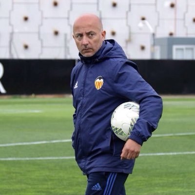 Jesús Oliva confirmado como nuevo técnico del Valencia femenino