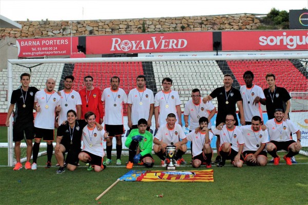 El VCF se proclama campeón de la Champions Genuine