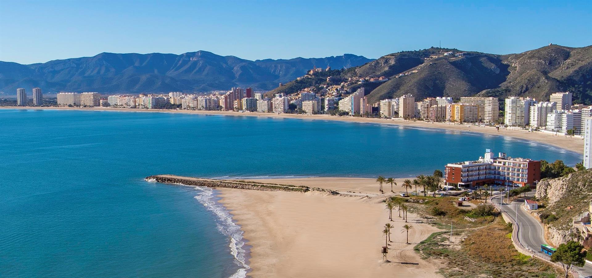 Turisme invierte más de 10 millones de euros en la puesta a punto de las playas de la Comunitat