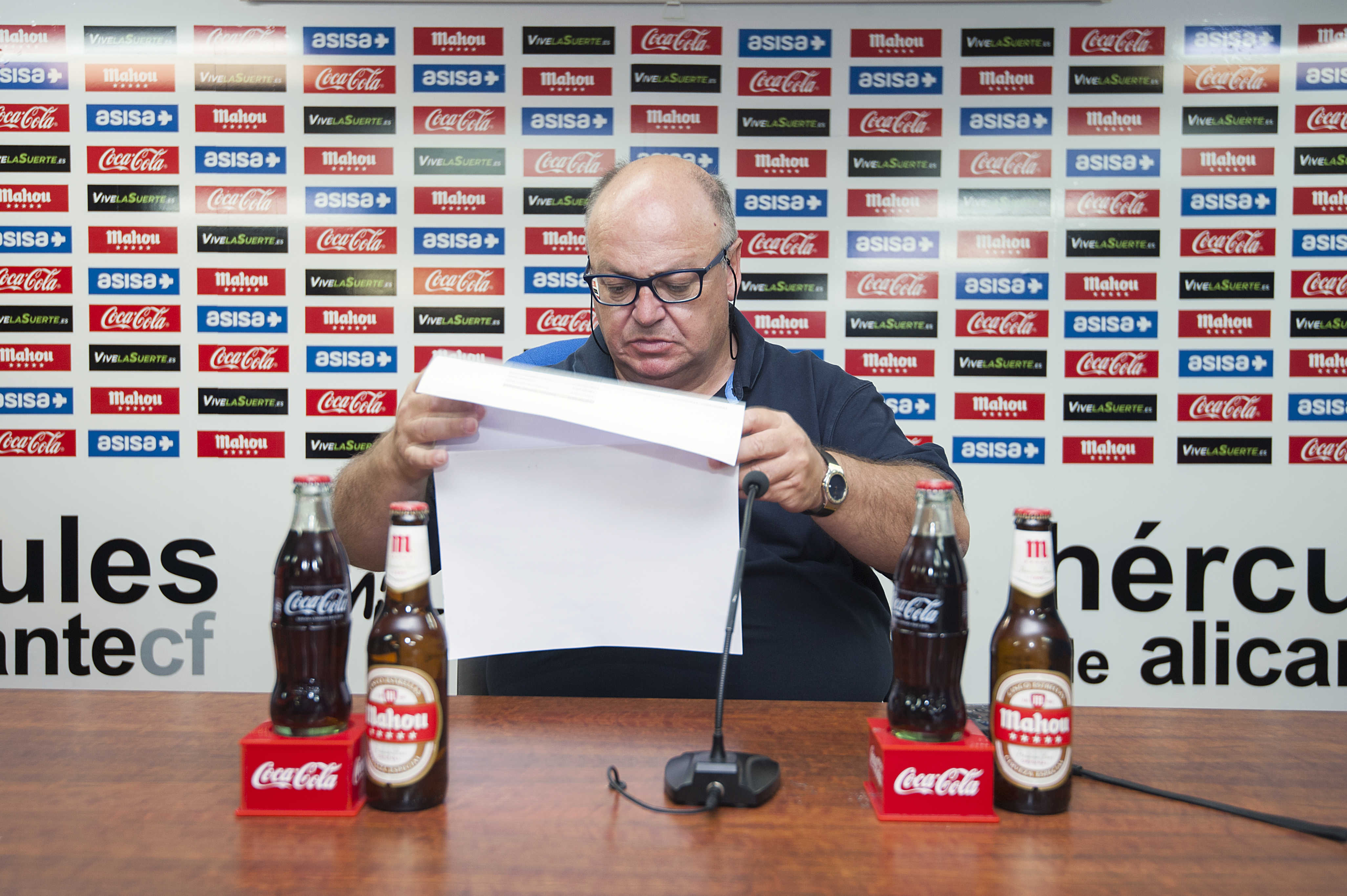 Hacienda sigue sin contestar y la subasta de las acciones se retrasa