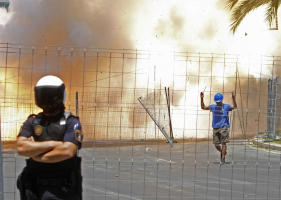 Gran terremoto final de Fuegos del Mediterráneo en la primera mascletà a concurso 