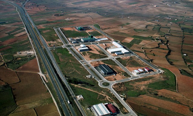 Los polígonos industriales valencianos prevén perder hasta un 51% de su facturación y 15% de plantilla