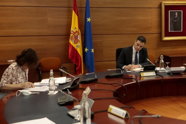 El Gobierno se plantea pedir una última prórroga del estado de alarma hasta finales de junio