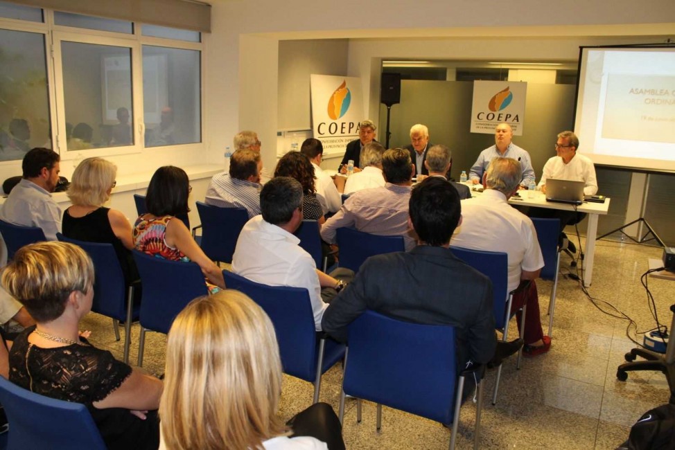 Un momento de la asamblea celebrada en la sede de Coepa. Foto: VP - 