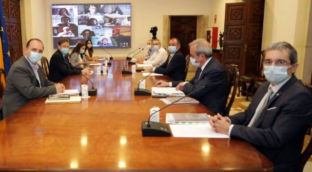 Los sindicatos UGT y CCOO abrirán la comisión de reconstrucción de Les Corts