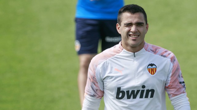 Maxi Gómez completa su primera sesión grupal