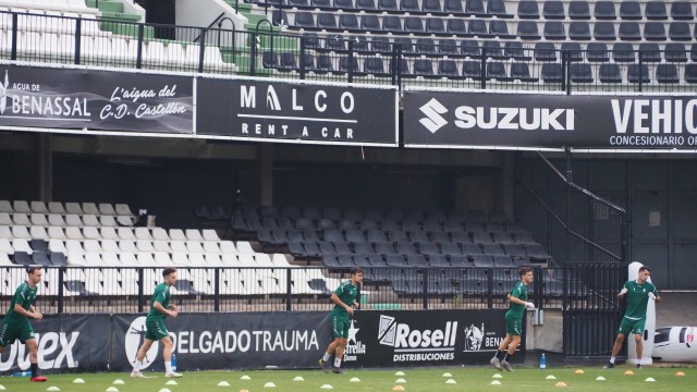 Dos meses y medio después el Castellón vuelve al trabajo con 24 jugadores