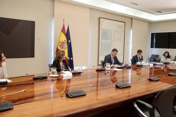 El Gobierno se abre a que algunos lugares pasen de fase antes de dos semanas si la situación lo permite