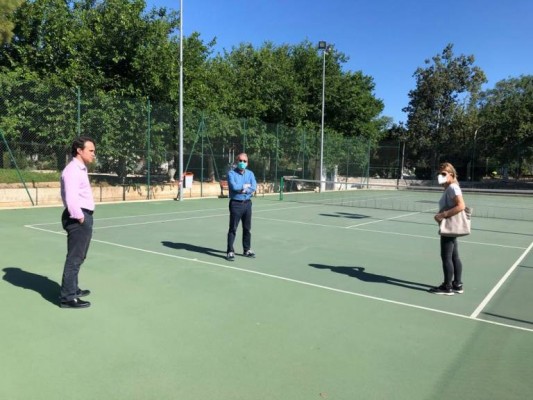 Más de 2.000 usuarios del abono municipal deportivo piden la devolución
