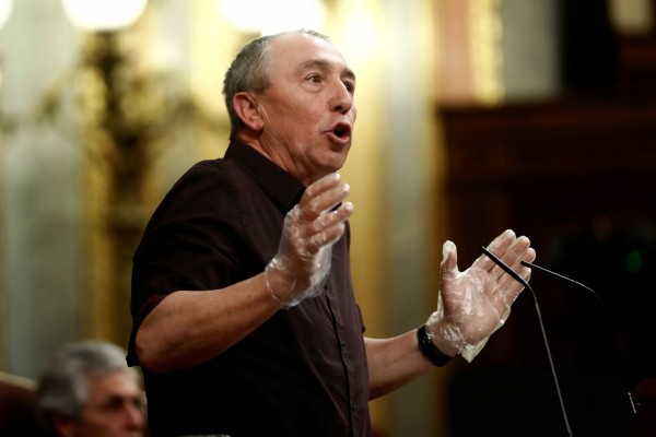 Joan Baldoví: “Los valencianos no lloramos, reivindicamos lo que es nuestro”