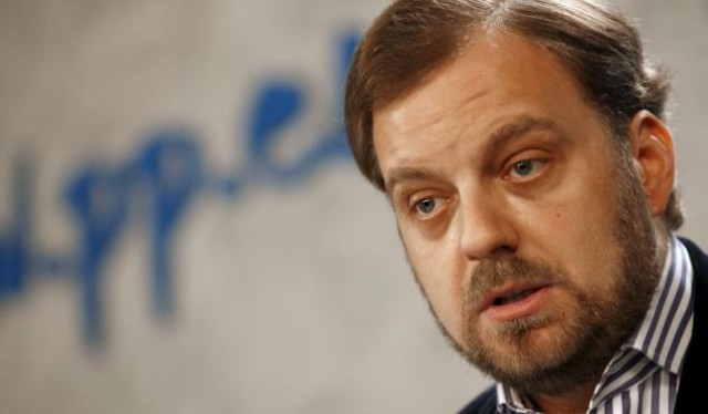 Arístegui dimite como embajador en la India