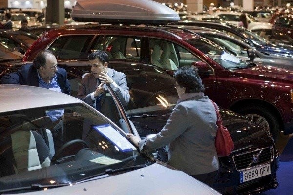 El mercado de vehículos de segunda mano se desploma un 89% en abril y caerá un 26% en 2020