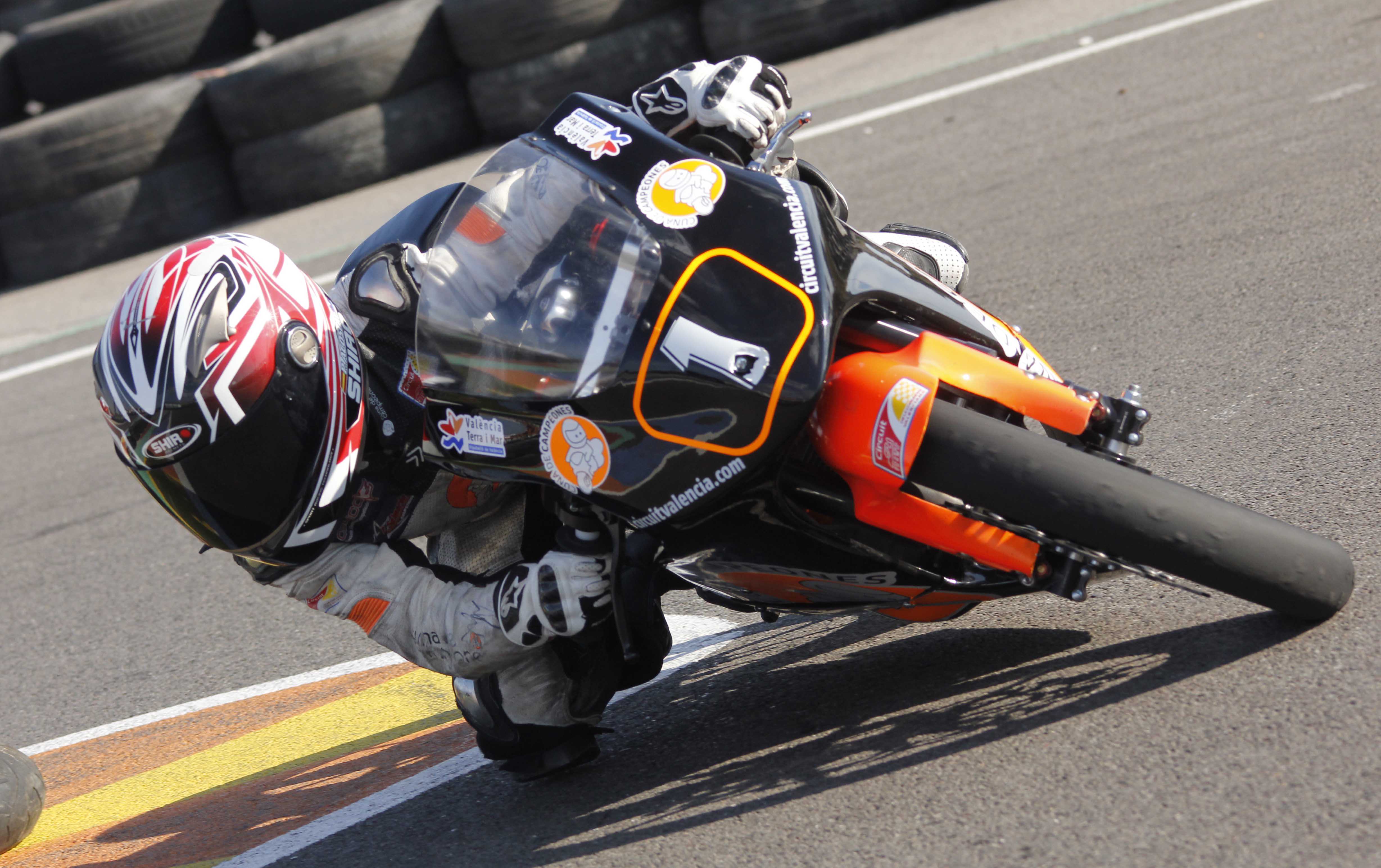 La Cuna de Campeones entrega sus primeras becas para la temporada 2016