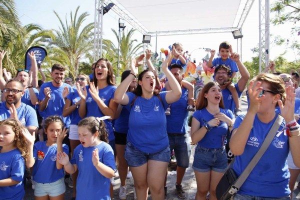 Baver-Els Antigons gana el Primer Premio infantil de Les Fogueres