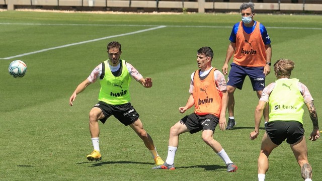 Adrián Guerrero y Pablo Gozálbez se incorporan al trabajo con primer equipo