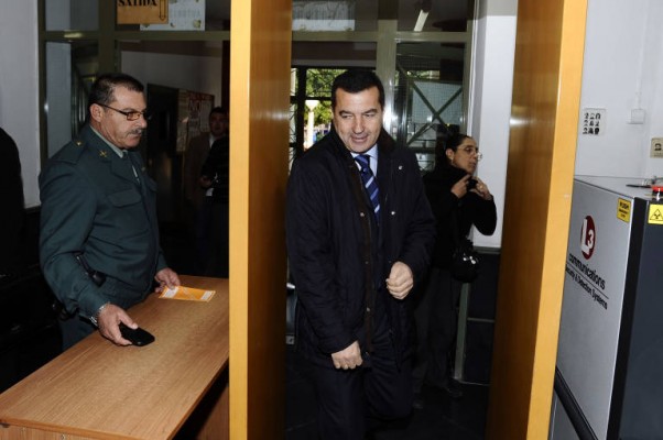 La Audiencia mantiene las fianzas millonarias por el 'amaño' de la contrata de las sillas de Alicante