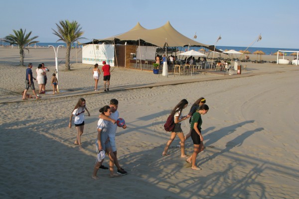 Costas autoriza los chiringuitos de la provincia este verano y solo falta el aval de Sanidad