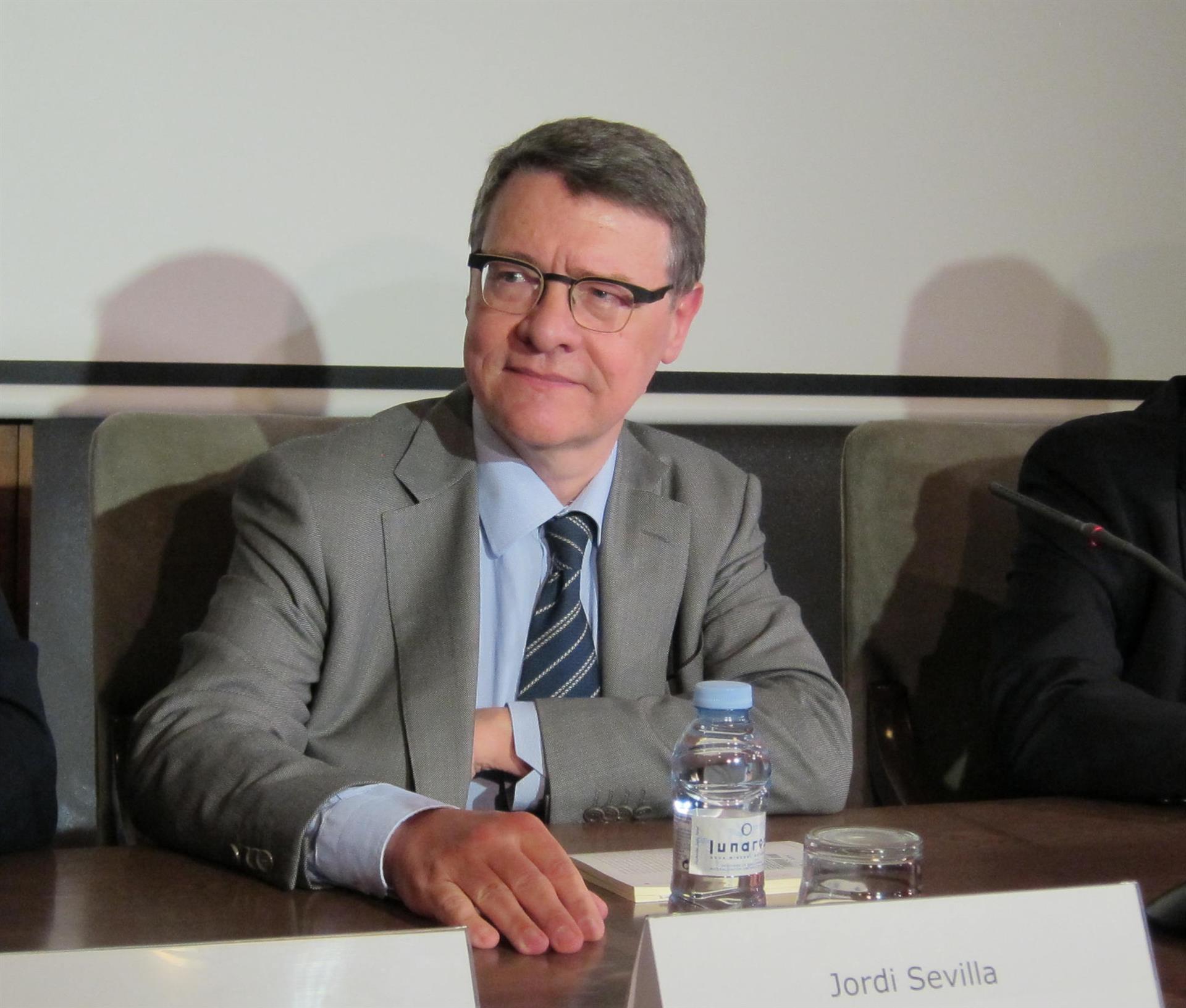 Conexus 'ficha' a Jordi Sevilla como consultor externo