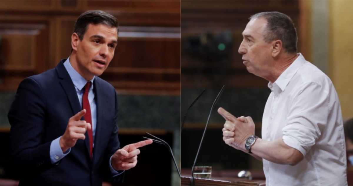 Pedro Sánchez y Joan Baldoví, este miércoles en el Congreso. Fotos: POOL - 