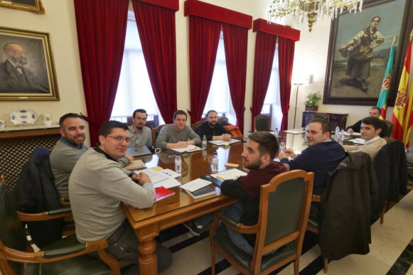 El PSPV y Compromís reajustan partidas para tener un 