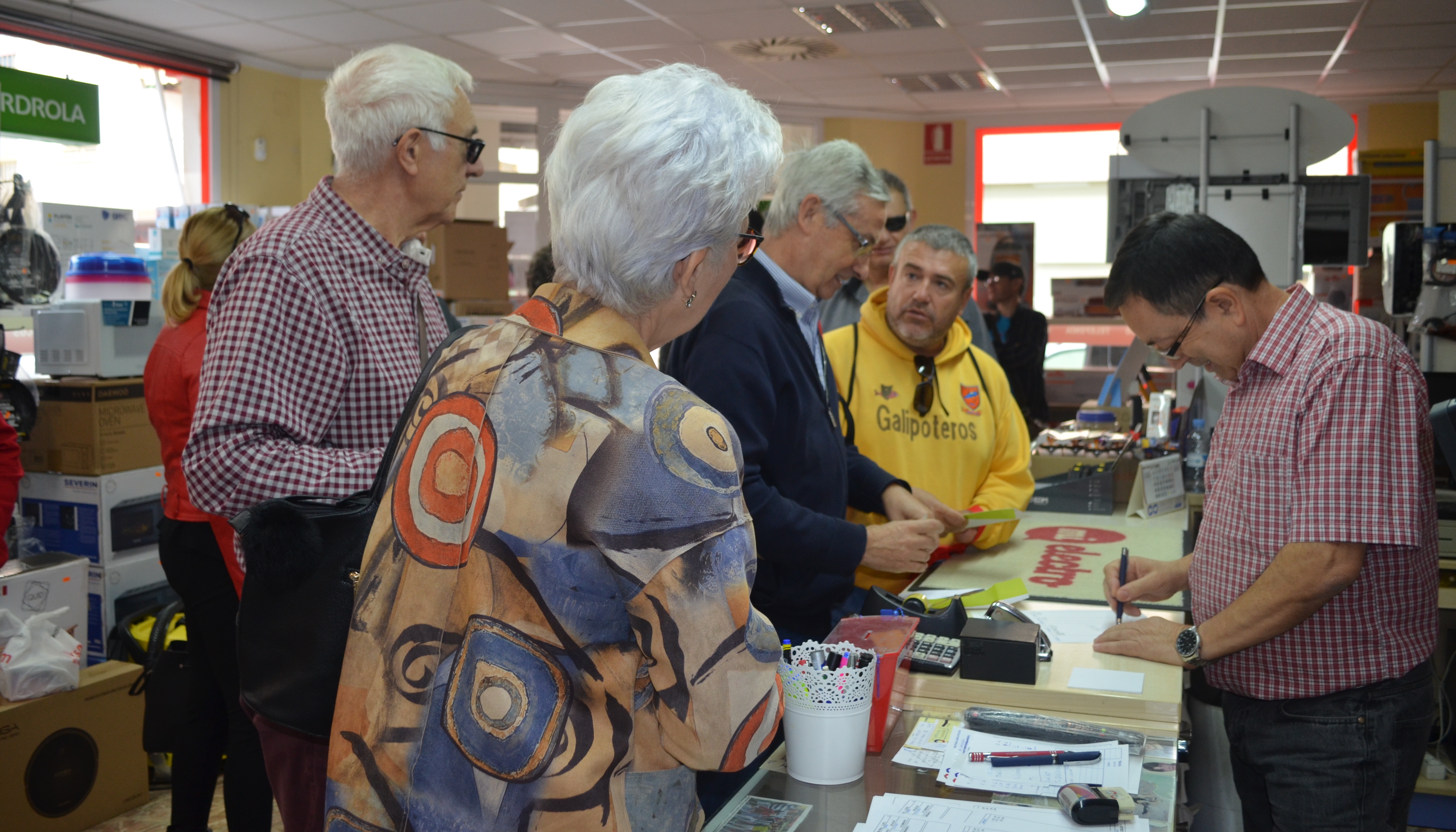  Orpesa concederá ayudas de entre 600 a 1.000 euros a comercios, empresarios y autónomos locales