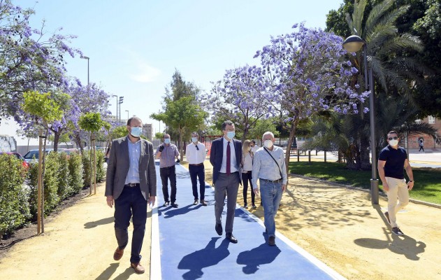 La Ronda Sur de Murcia se hace más verde con un 'pulmón' de casi 6.000 metros cuadrados