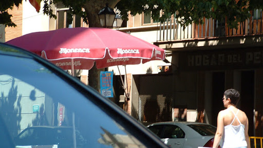 El Ayuntamiento de Requena aprueba medidas para apoyar a la hostelería