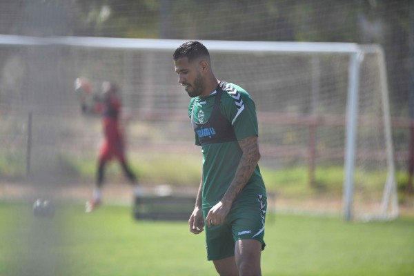 El brasileño Jonathas completa su primer entrenamiento de 'pretemporada de primavera'