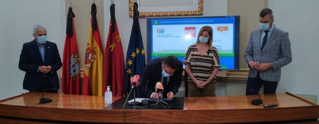 Gran acuerdo en Alcantarilla: PP, PSOE y Cs pactan 40 medidas de reactivación