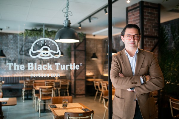 Quiero comprar compañías de restauración jóvenes que casen con las tendencias actuales