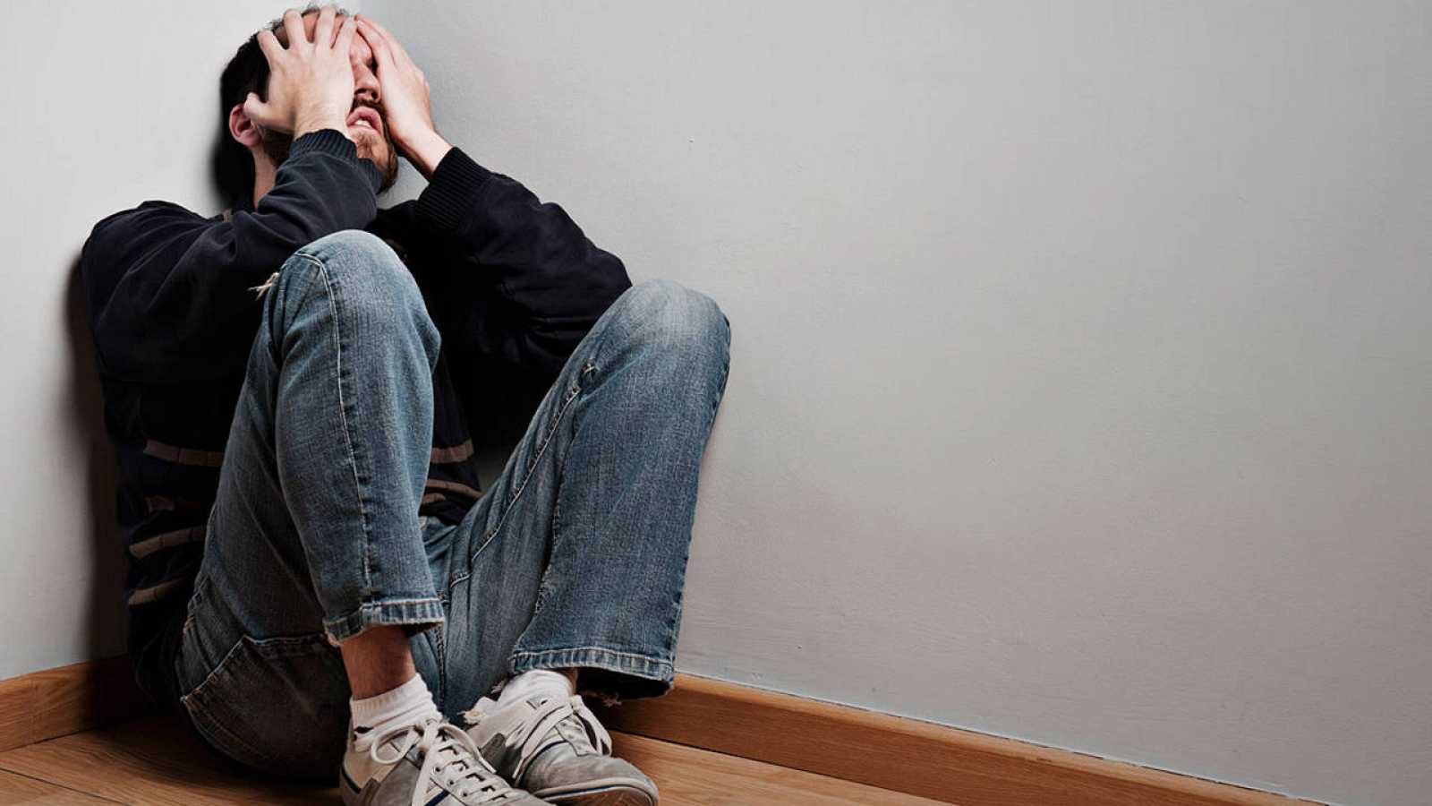 La salud mental de la mitad de los españoles, en riesgo por la crisis sanitaria y económica
